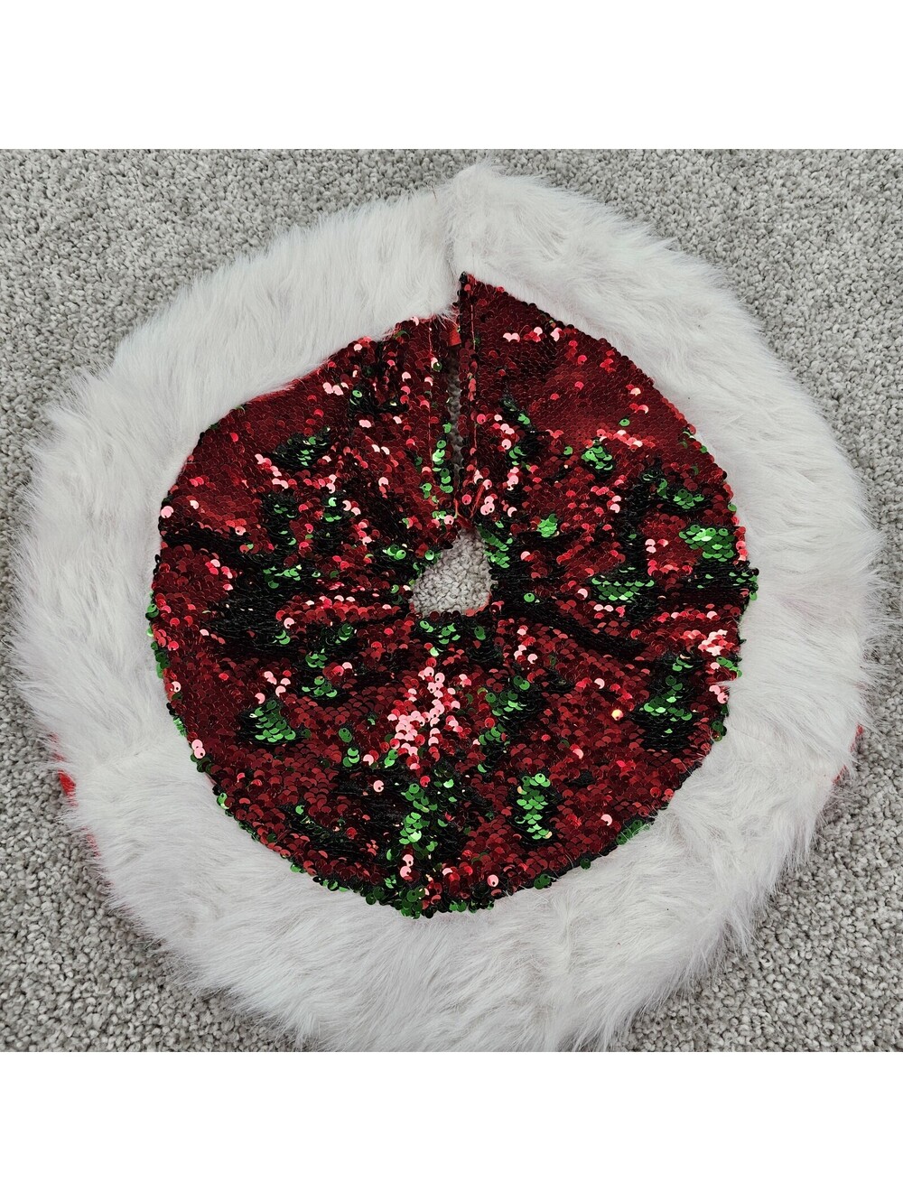 Christmas Mini Tree Skirt Sequins Green Red 2-Tone w Faux Fur Trim 18"